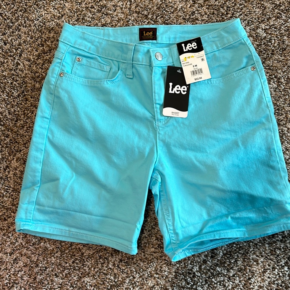 Lee turquoise women's Jean shorts mid rise nwt size 8 m